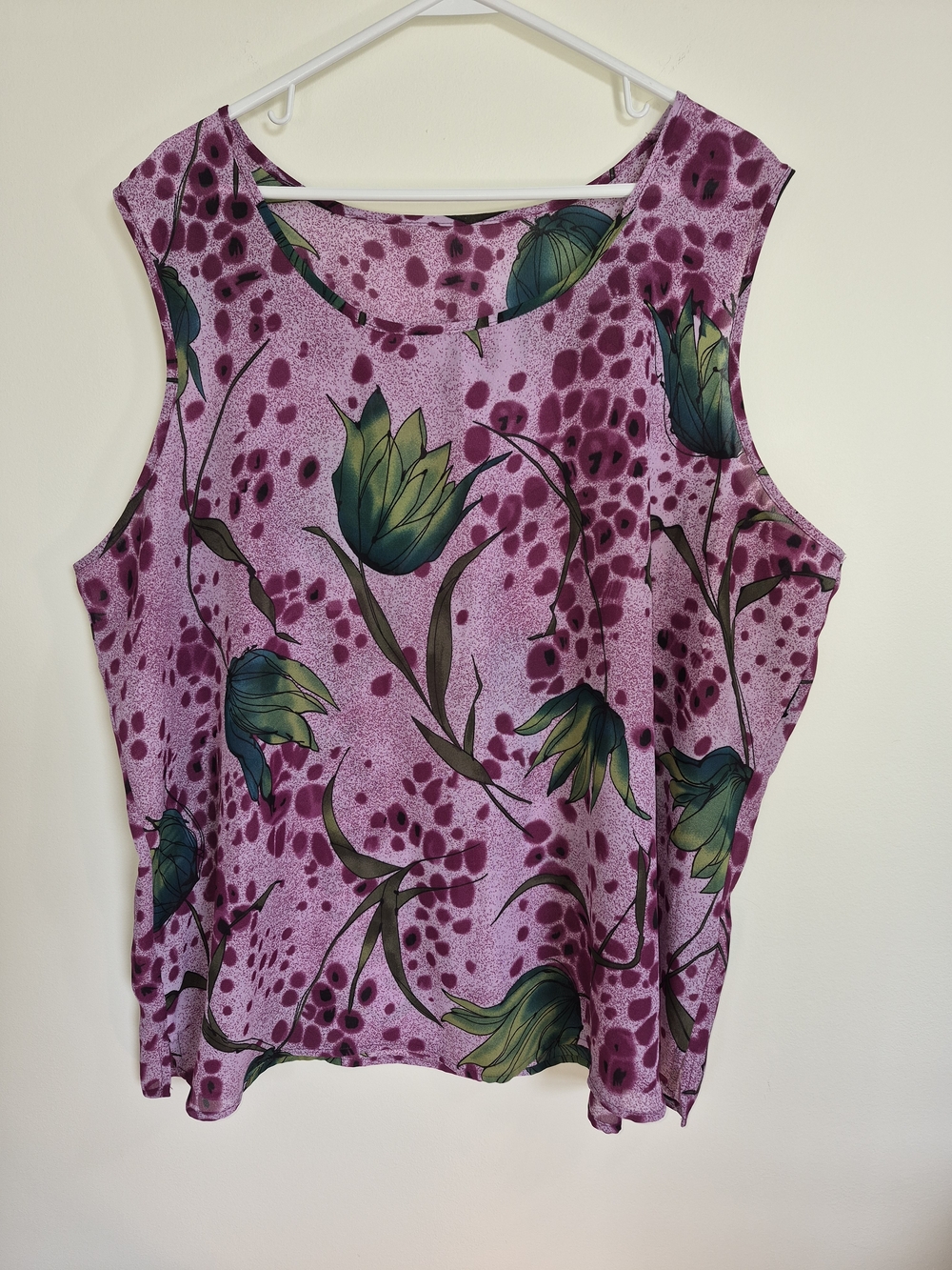 Sleeveless Floral Print Top in  Plum Size 22W/24W Womens